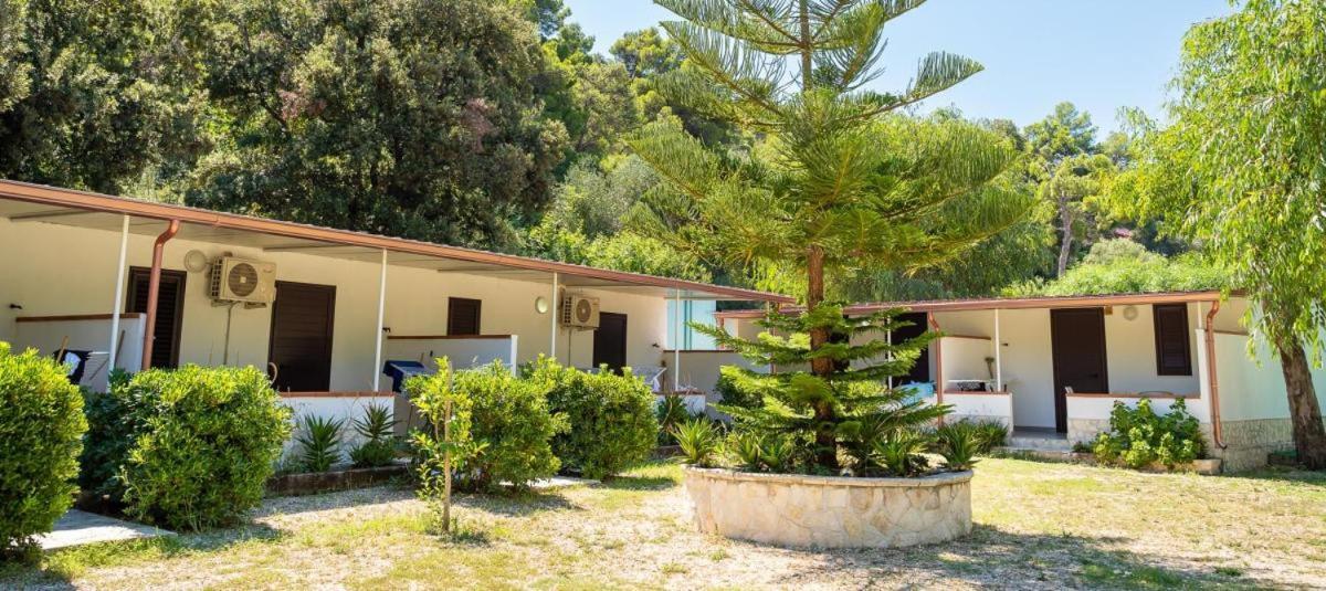 Villaggio Turistico Grotta Dell'Acqua Peschici Esterno foto